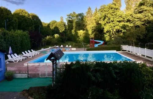 Saint-Honore-les-Bains Maison | 23 m² Mobil-home ∙ 2 chambres ∙ 4 personnes