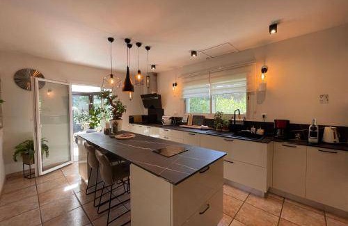 Graveson Station Balnéaire | 230 m² Résidence de vacances ∙ 3 chambres ∙ 6 personnes