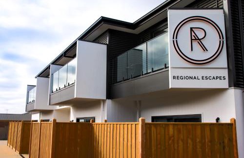 Belmont Appartement | 239 High by Regional Escapes