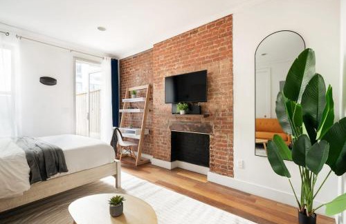 Peter Cooper Village Maison | 24-4 New Private Terrace W D Apt Prime Gramercy