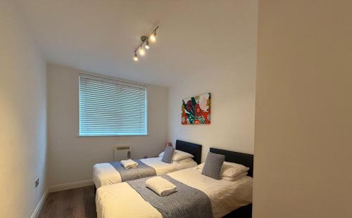 Birmingham City Centre Appartement | 24-7 Secured City Centre Apartments with Free Underground Parking and WiFi