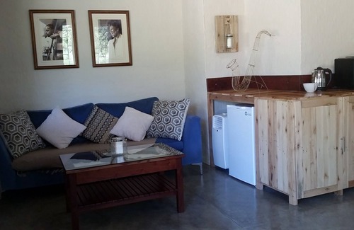 Hoedspruit Maison | 24 Degrees Self-Catering