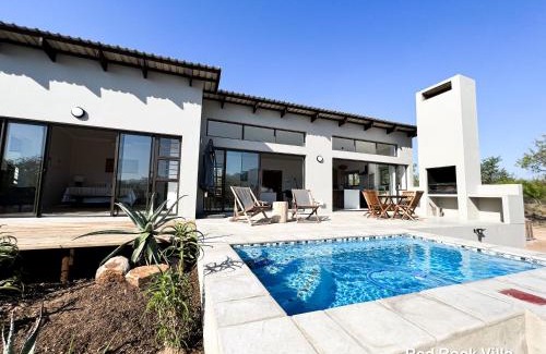 Hoedspruit Chalet De Ski | 24 Degrees South Country Estate