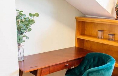 Clintonville Maison | 24 E. California Ave. · The Vintage Inn - Steps to High St + 2 Car Garage.