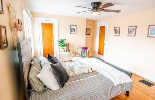 Clintonville Maison | 24 E. California Ave. · The Vintage Inn - Steps to High St + 2 Car Garage.