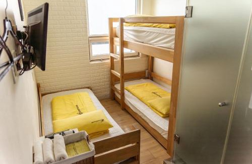 Sungin-dong Maison | 24 Guesthouse Dongdaemun Market