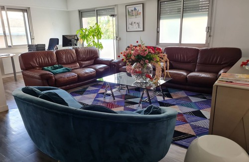 Bollee Appartement | 24 h du MANS : grand appartement (4 chambres - 2 sdb)