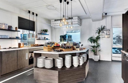 Evenes Hôtel | 24 m² Hôtel ∙ 127 personnes