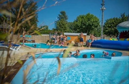 Lalevade-dʼArdeche Maison | 24 m² Mobil-home ∙ 2 chambres ∙ 6 personnes