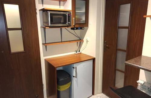 Lagiewniki Lit Et Petit-Déjeuner | 24 m² Chambre d'hôtes ∙ 5 personnes