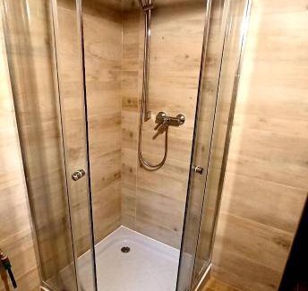 Lagiewniki Lit Et Petit-Déjeuner | 24 m² Chambre d'hôtes ∙ 5 personnes