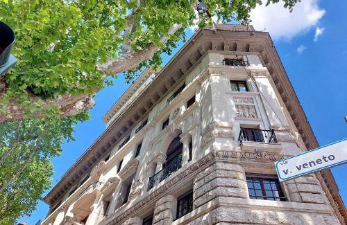 Rione XVI Ludovisi Appartement | 240 m² Appartement ∙ 5 chambres ∙ 10 personnes