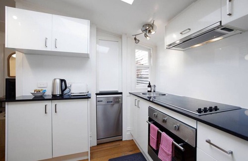 Brunswick Appartement | Brunswick Hideaway (A Gem in Brunswick)