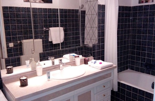 Saint-Louis Appartement | 24h/24h 3 pièces en rdc (6perssonnes) Proche Aéroport Basel -Mulhouse