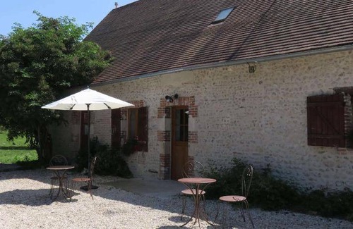 Saint-Brisson-sur-Loire Lit Et Petit-Déjeuner | 25 m² Chambre d'hôtes ∙ 2 personnes
