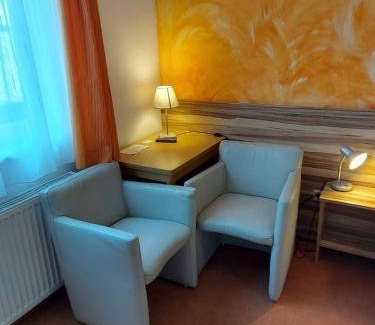 Voesendorf Lit Et Petit-Déjeuner | 25 m² Chambre d'hôtes ∙ 4 personnes