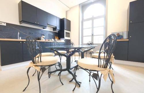 Mons Lit Et Petit-Déjeuner | 25 m² Chambre d'hôtes ∙ 2 personnes