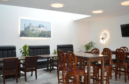 Coburg Lit Et Petit-Déjeuner | 25 m² Chambre d'hôtes ∙ 3 personnes