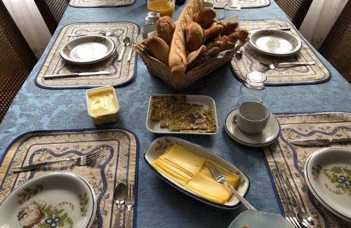 Saint-Bonnet-Troncais Lit Et Petit-Déjeuner | 25 m² Chambre d'hôtes ∙ 2 personnes