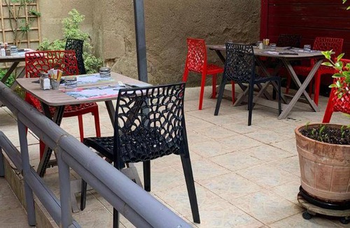 Mirambeau Hôtel | 25 m² Hôtel ∙ 4 personnes