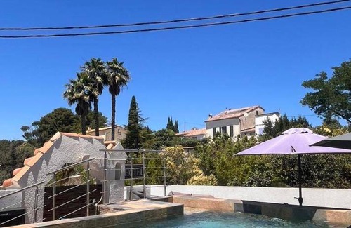 Allauch Hôtel | 25 m² Hôtel ∙ 5 personnes