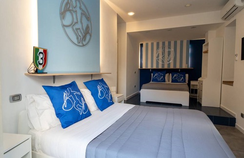 Quartieri Spagnoli Station Balnéaire | 25 m² Chambre privée ∙ 1 chambre ∙ 4 personnes