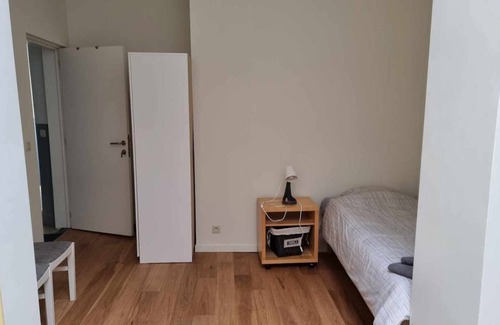 Quartier Midi-Lemonnier - Zuid-Lemonnierwijk Station Balnéaire | 25 m² Chambre privée ∙ 1 chambre ∙ 1 personne