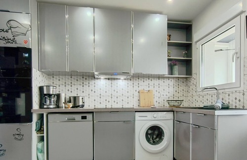 Montmagny Appartement | 25 min from Paris city center / Parking & quiet neighborhood