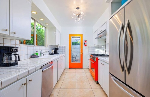 Old Las Palmas Appartement | 30% Off May! Great Location & Community W/Pool/Spa