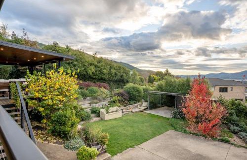 Bright Maison | 25 Walkers Lane