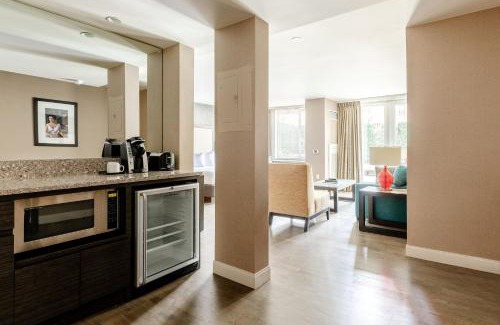 West End Appartement | 2500 Penn, a Placemakr Experience