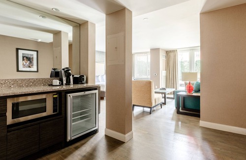 West End Appartement | 2500 Penn, a Placemakr Experience