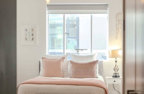 Te Aro Appartement | 250SQM Style Loft Apartment, Steam Shower & Sauna