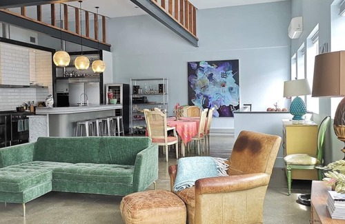 Te Aro Appartement | 250SQM Style Loft Apartment, Steam Shower & Sauna