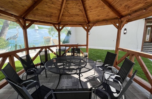 Friedersdorf Maison | 250sqm vacation home near Berlin for 13 people with property