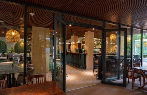 Siem Reap Station Balnéaire | 253 m² Résidence de vacances ∙ 5 chambres ∙ 11 personnes