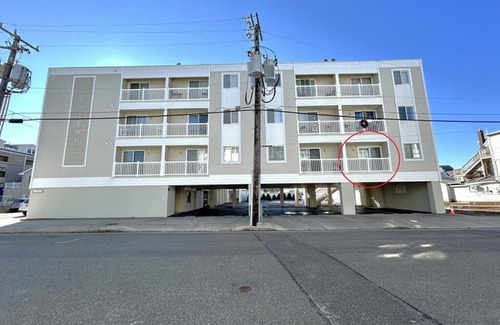 Sea Isle City Copropriété | 26 42nd Street 1st Fl Unit 107