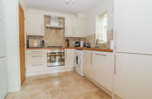 Stalham Maison | 26 BURTONS MILL, family friendly, with a garden in Stalham
