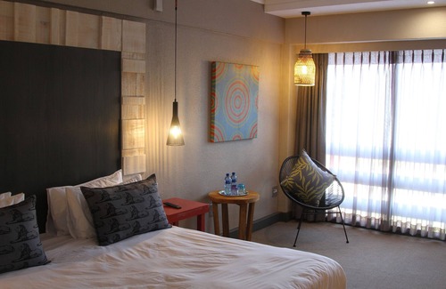 Madeteleli Hôtel | 26 Degrees South Bush Boho Hotel