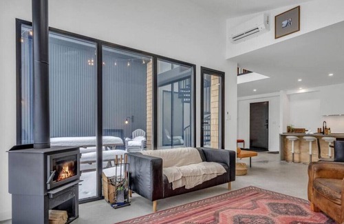 Mayo Maison | 265 Libellules NEW · Romantic Getaway Cottage with Hot Tub