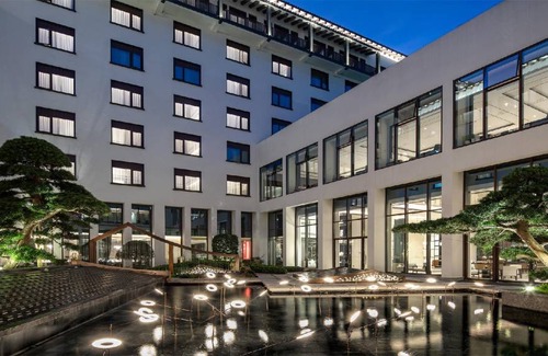 Tongxiang Hôtel | 268 m² Hôtel ∙ 3 chambres ∙ 127 personnes