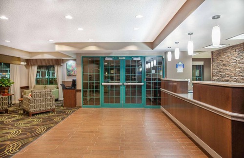 Brewerton Hôtel | 27 m² Hôtel ∙ 127 personnes