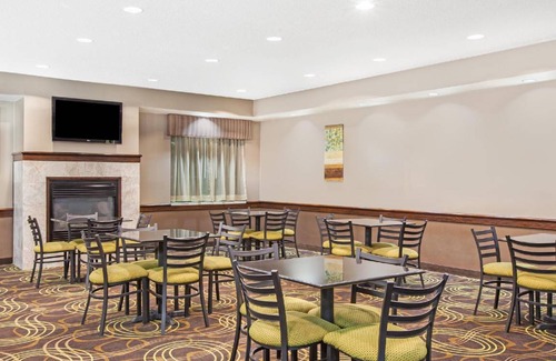 Brewerton Hôtel | 27 m² Hôtel ∙ 127 personnes