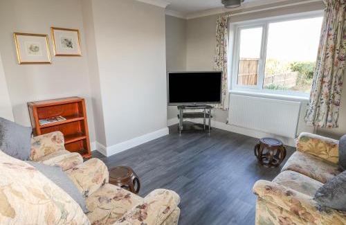 Irstead Maison | 27 Whitegates