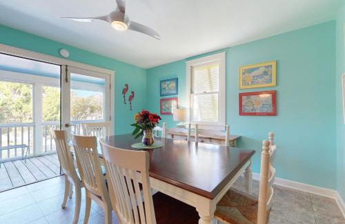 Sullivan's Island Maison | 2714 Bayonne Street