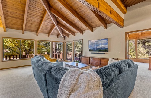 Flagstaff Cabine | 279 m² Chalet ∙ 4 chambres ∙ 13 personnes