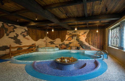 Sindhi Camp Villa | 282 m² Villa ∙ 8 chambres ∙ 24 personnes