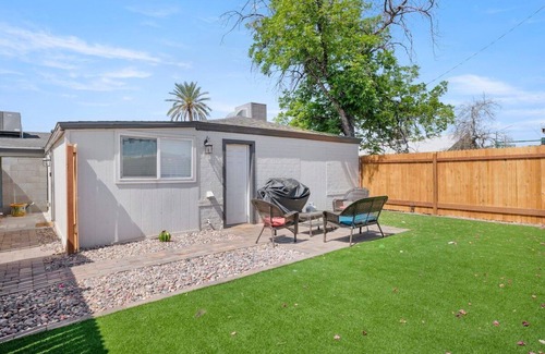 Villa Potrero Maison | 2869 Guesthouse · Midtown Phx 2 bd Home - 5 Mins from Airport