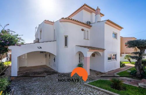 Areias de Sao Joao Villa | #288 Vivenda 3 Palmeiras 57 by Home Holidays
