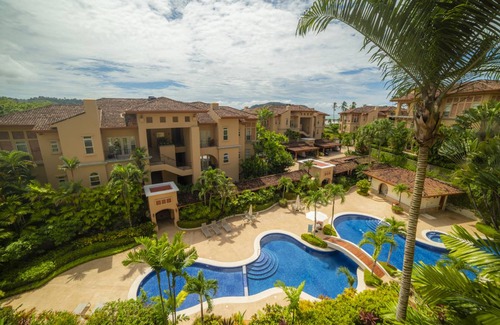 Herradura Copropriété | 297 m² Appartement en copropriété ∙ 3 chambres ∙ 8 personnes